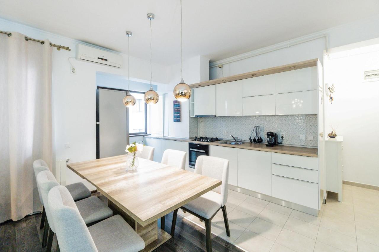 Luxury Baneasa Bucareste Exterior foto